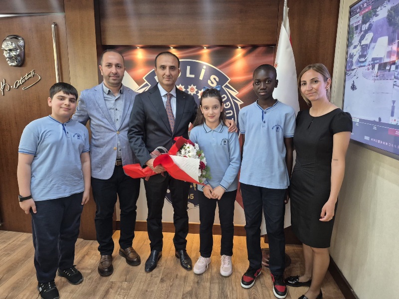 23 Nisan’da Hatay’da Anlamlı Devir Teslim haber fotoğrafı