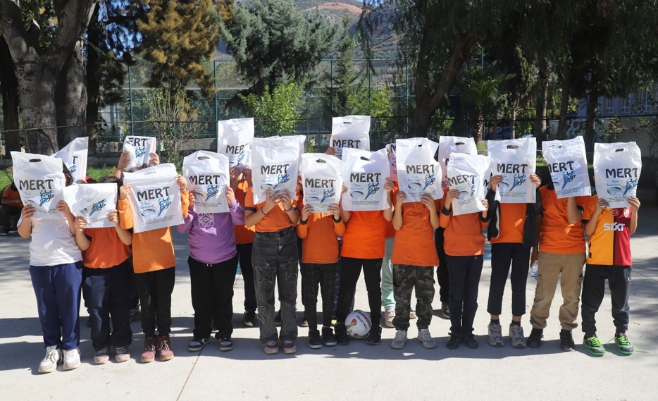 Adanalı İş İnsanları Hataylıları Unutmadı