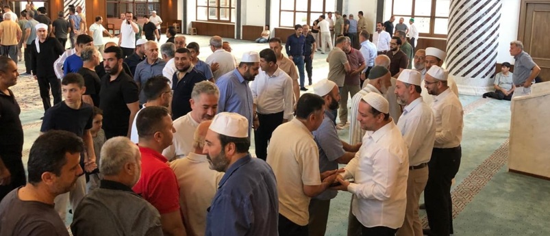 Aileler Gazze İçin Sabah Namazında Buluştu