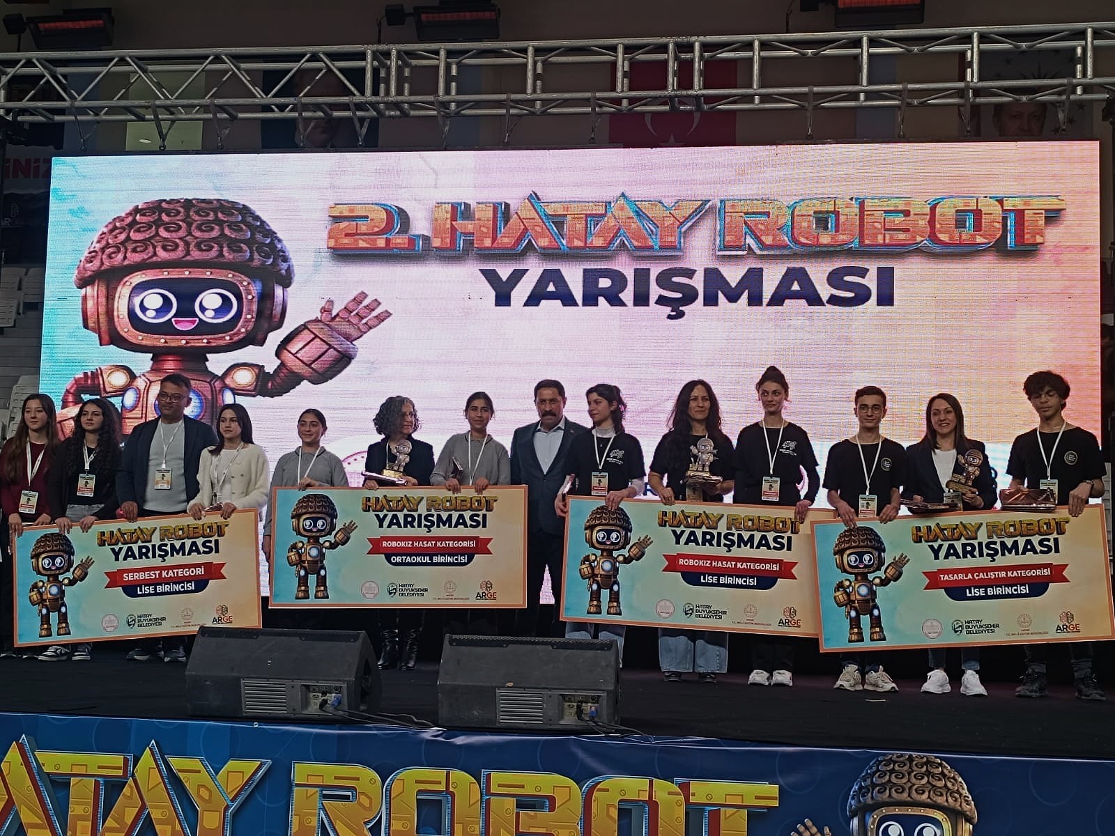 HatayBot Yarışması Rekor Katılımla Tamamlandı