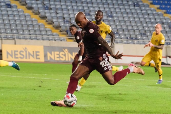 Hatayspor’a Strandberg şoku: En az 2 hafta yok!