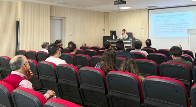 Hekimler bilgilerini tazeledi