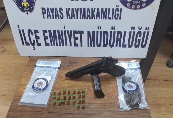 Hem silah hem uyuşturucu bulundu