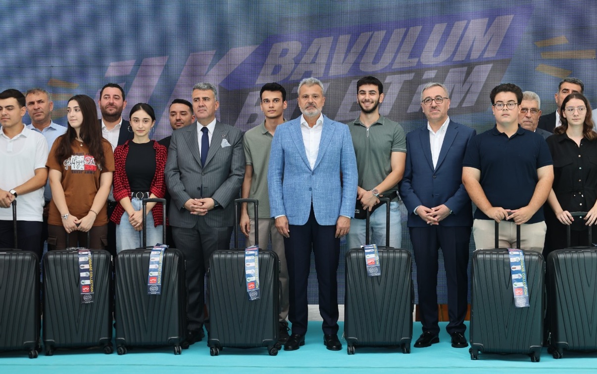 İlk Bavulum İlk Biletim Projesi Bu Yıl Da Devam Ediyor