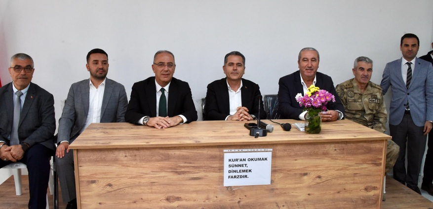 Kaymakam Akdaş ve Başkan Yapar’a Muhtarlardan Büyük İlgi