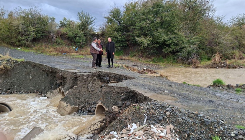 Kaymakam Özaydın Erzin’de taşkın bölgesinde