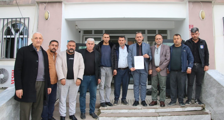 Mesrur Ramazanoğlu mazbatasını aldı