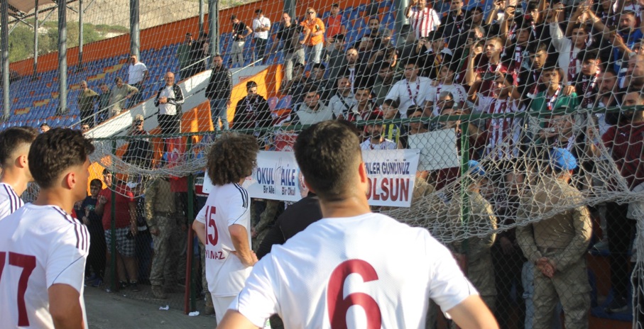 Sahip çıkmayacaksanız İstifa edin