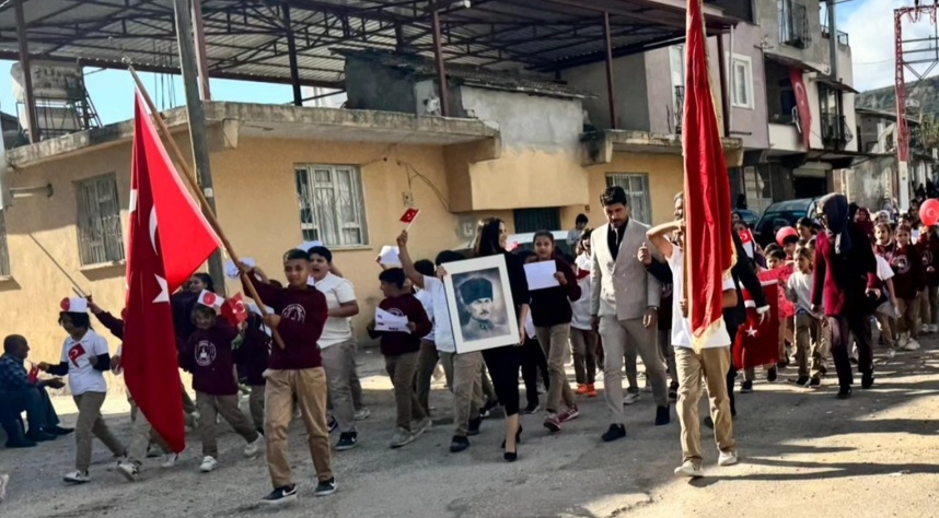 Sivrikavak’ta Cumhuriyet Bayramı kutlandı