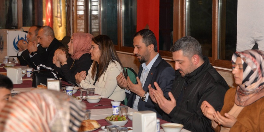 Yalçın: İlçemiz için var gücümüzle hizmet etmeyi sürdürüyoruz