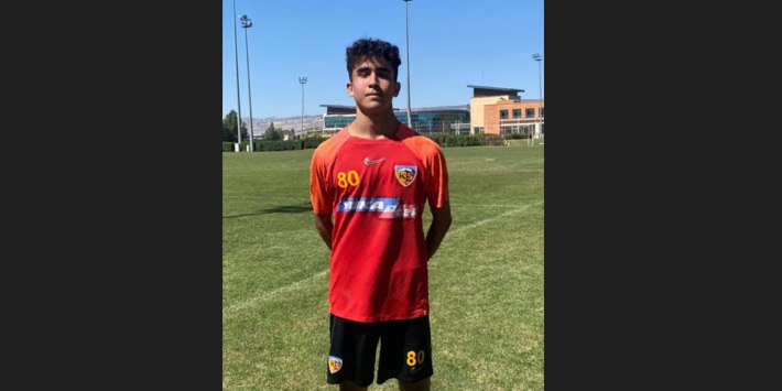 Zirveye Tırmanıyorlar